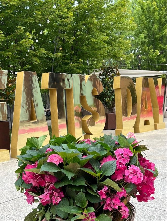 Corpóreos En Diferentes Materiales - B&C