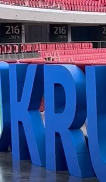 Corpóreos En Diferentes Materiales - B&C